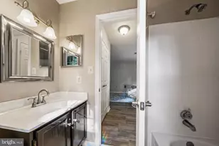 802 Amber Tree Ct, Gaithersburg, MD 20878 - Photo 19