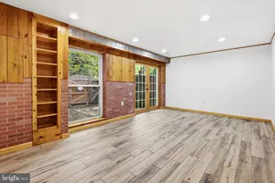 7251 Mill Run Dr, Derwood, MD 20855 - Photo 31