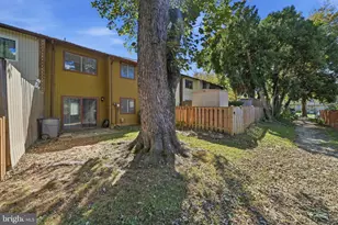 19306 Thomas Farm Rd, Gaithersburg, MD 20886 - Photo 11