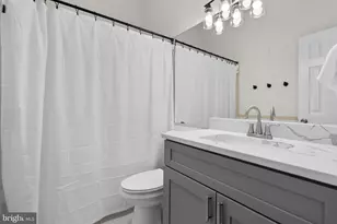 17133 Briardale Rd, Derwood, MD 20855 - Photo 15