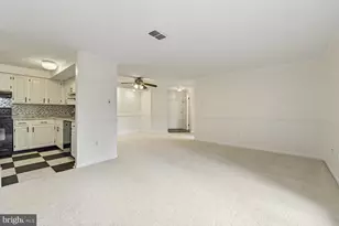 18700 Caledonia Ct, Germantown, MD 20874 - Photo 5