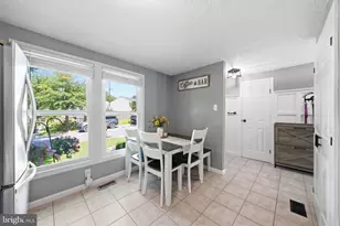 7402 Tarfside Ln, Gaithersburg, MD 20879 - Photo 5