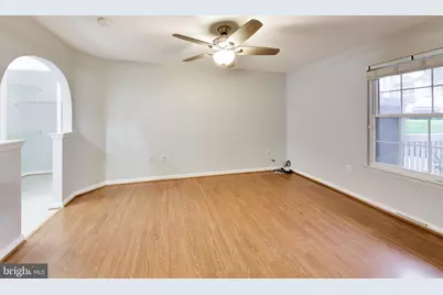 5700 Chapman Mill Drive #2201, Rockville, MD 20852 - Photo 11