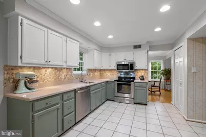 7509 Nutwood Court, Rockville, MD 20855 - Photo 7