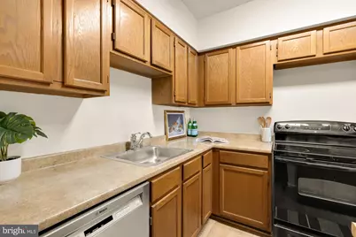 6060 California Circle #406, Rockville, MD 20852 - Photo 39