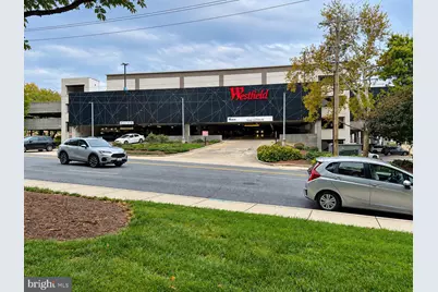 10300 Westlake Drive #209, Bethesda, MD 20817 - Photo 23
