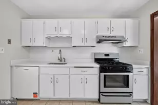 204 Rolling Rd, Gaithersburg, MD 20877 - Photo 11