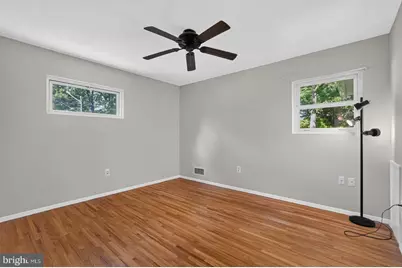 204 Rolling Road, Gaithersburg, MD 20877 - Photo 17