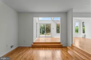 11820 Enid Dr, Potomac, MD 20854 - Photo 13