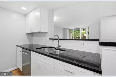 11710 Old Georgetown Road #227, North Bethesda, MD 20852 - Photo 5
