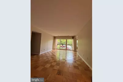 11301 Commonwealth Drive #104, Rockville, MD 20852 - Photo 9