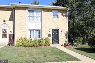 17721 Topfield Dr, Gaithersburg, MD 20877 - Photo 1