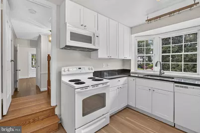5101 Brookeway Drive, Bethesda, MD 20816 - Photo 9