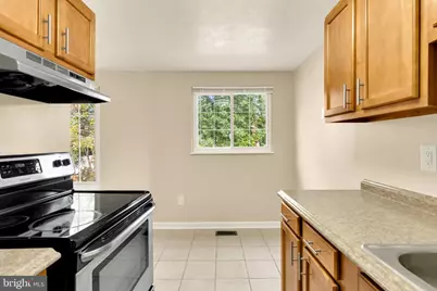 18312 Quondal Court, Gaithersburg, MD 20877 - Photo 5