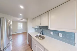 8 Big Acre Square, Gaithersburg, MD 20878 - Photo 3
