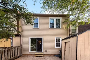 8 Big Acre Square, Gaithersburg, MD 20878 - Photo 19