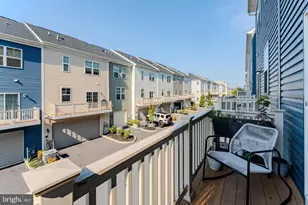 14301 Summit View Ln, Rockville, MD 20850 - Photo 21