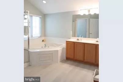 19102 Starkey Terrace, Brookeville, MD 20833 - Photo 29