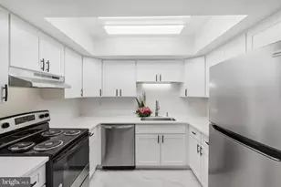 407 Fleece Flower Dr, Gaithersburg, MD 20878 - Photo 11
