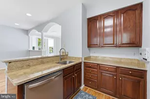 16 Graceland St, Gaithersburg, MD 20878 - Photo 17
