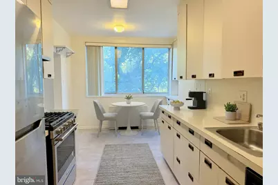 10401 Grosvenor Place #310, Rockville, MD 20852 - Photo 13