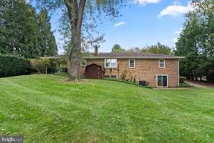 17604 Prince Edward Dr, Olney, MD 20832 - Photo 27