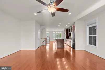 419 Parkview Avenue, Gaithersburg, MD 20866 - Photo 17