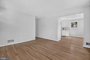 11302 Schuylkill Rd, Rockville, MD 20852 - Photo 9