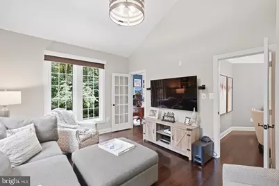 12041 Great Elm Drive, Potomac, MD 20854 - Photo 19