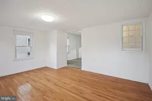 11807 College View Dr, Silver Spring, MD 20902 - Photo 13