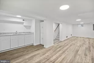 11807 College View Dr, Silver Spring, MD 20902 - Photo 21