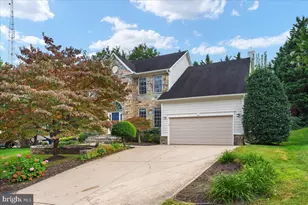 5206 Ridgefield Rd, Bethesda, MD 20816 - Photo 3