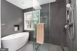 5206 Ridgefield Rd, Bethesda, MD 20816 - Photo 25