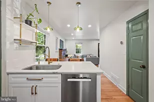 403 Williamsburg Dr N, Silver Spring, MD 20901 - Photo 9