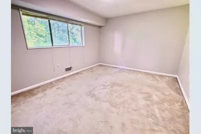 10687 Weymouth Street #103, Bethesda, MD 20814 - Photo 7