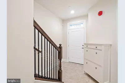 15930 Chieftain Avenue, Derwood, MD 20855 - Photo 5