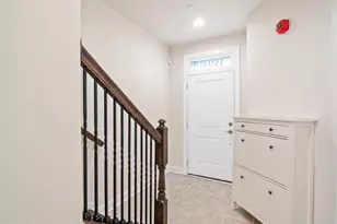 15930 Chieftain Ave, Derwood, MD 20855 - Photo 5