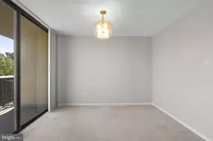7401 Westlake Terrace, Bethesda, MD 20817 - Photo 9