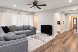 882 College Pkwy, Rockville, MD 20850 - Photo 1