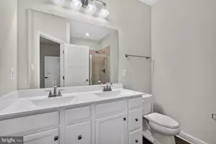 19873 Grn Vlg Dr, Montgomery Village, MD 20886 - Photo 31