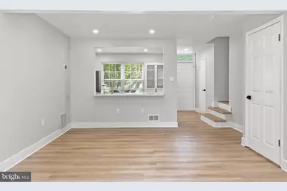8139 Hallmark Place, Gaithersburg, MD 20879 - Photo 9