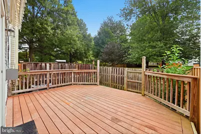 8139 Hallmark Place, Gaithersburg, MD 20879 - Photo 25