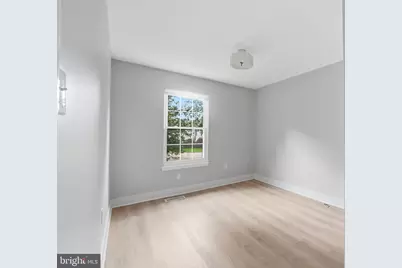 8139 Hallmark Place, Gaithersburg, MD 20879 - Photo 13