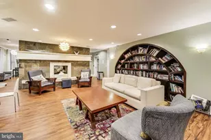 8 Granite Pl, Gaithersburg, MD 20878 - Photo 25