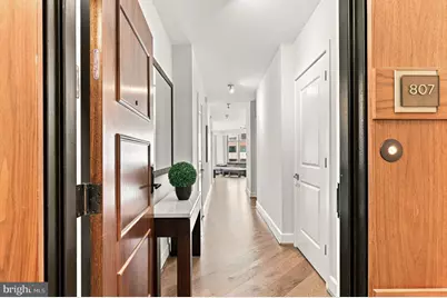 7171 Woodmont Avenue #807, Bethesda, MD 20815 - Photo 5
