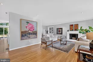 5005 Elsmere Pl, Bethesda, MD 20814 - Photo 5
