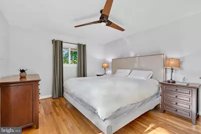 5005 Elsmere Place, Bethesda, MD 20814 - Photo 13