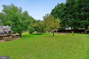 18308 Powhatan Ct, Gaithersburg, MD 20877 - Photo 5