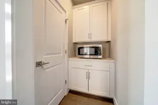 15948 Chieftain Ave, Rockville, MD 20855 - Photo 13