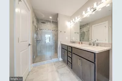 15948 Chieftain Avenue, Rockville, MD 20855 - Photo 19